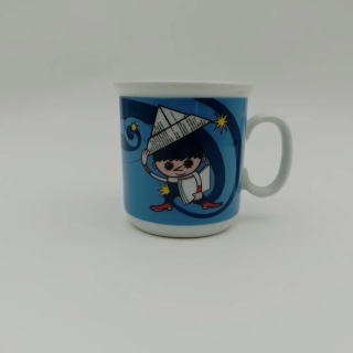 Hrnek Večerníček kamelot 245ml