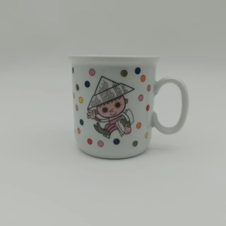 Hrnek Večerníček a puntíky 245ml